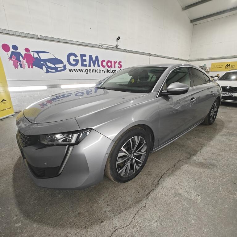 PEUGEOT 508 1.6 11.8kWh Allure 2020