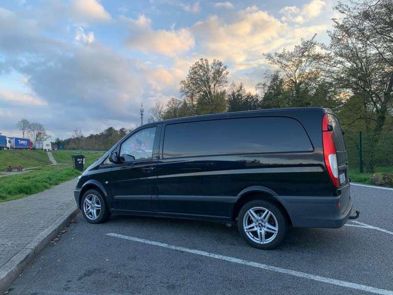 D-Van Reliable Man & Van Services, East London and Nationwide