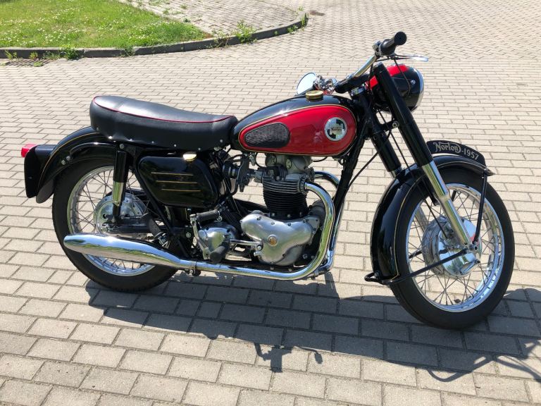 Norton dominator 77 year 1957 