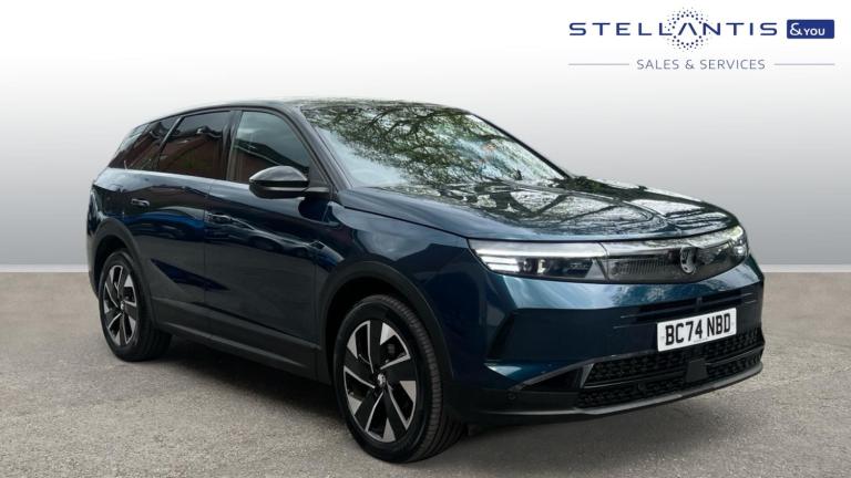 2025 Vauxhall Grandland 1.2 Ultimate SUV 5dr Petrol Hybrid e-DCT Euro 6 (s/s) (136 ps) SUV Hybrid...
