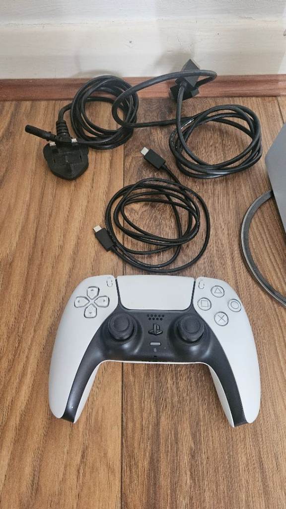 PS5 Disc Edition Console - Full Setup & Controller