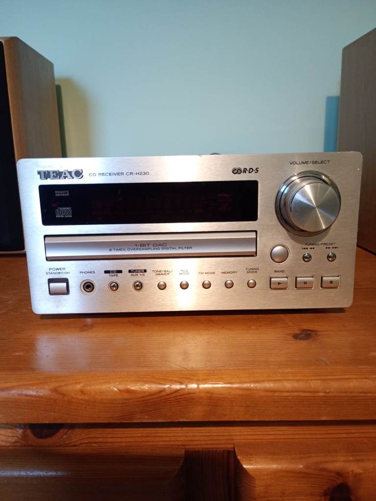 TEAC CD Receiver.