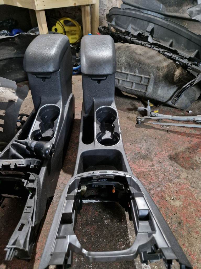 Mk7.5 ford fiesta centre console