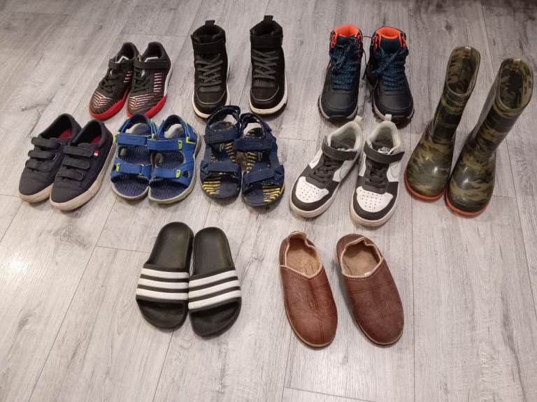 Shoes bundle size 12-13