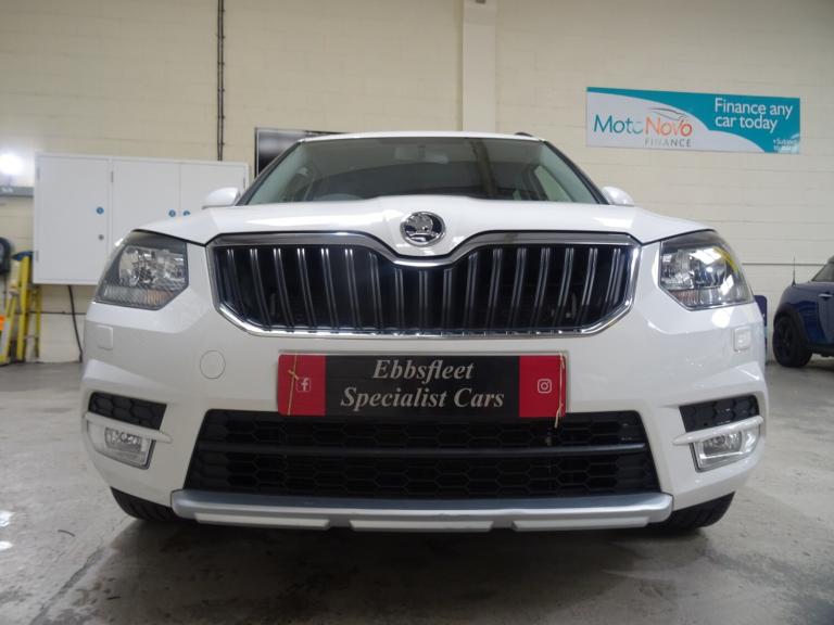 2015 Skoda Yeti 1.2 TSI 110 SE 5dr **ULTRA LOW MILEAGE*ONLY 9000 MILES FROM NEW** HATCHBACK Petro...