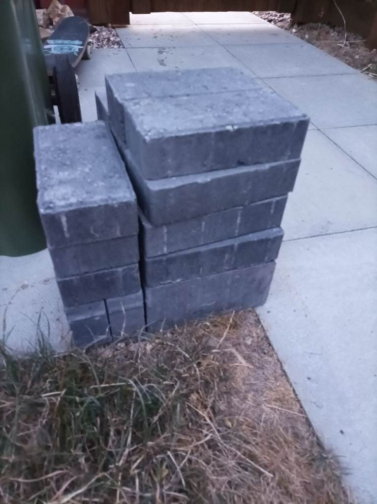 Block Paving Slabs – Grey, new