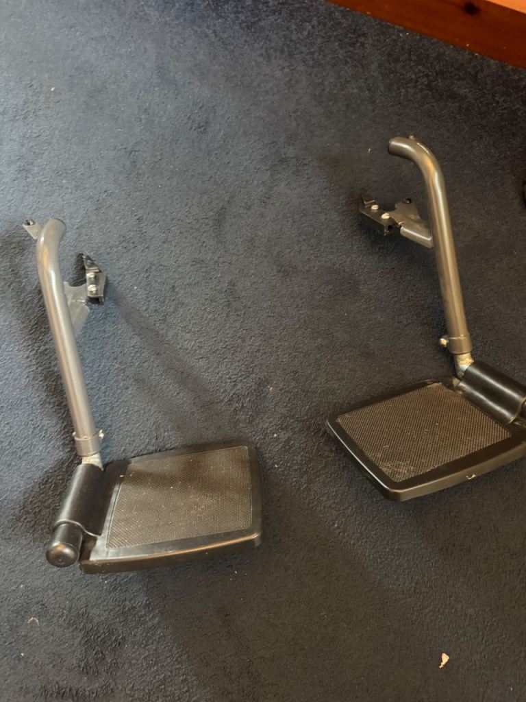 Pair of Wheelchair Footrests – Good Condition