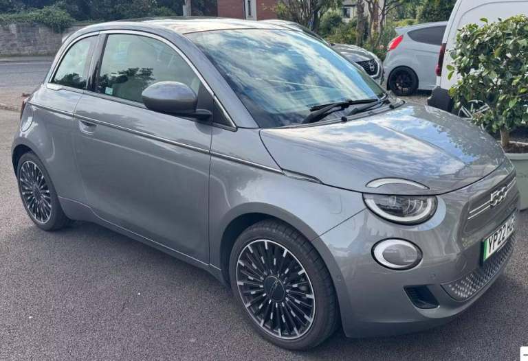 2022 Fiat 500 87kW La Prima 42kWh 3dr Auto HATCHBACK ELECTRIC Automatic