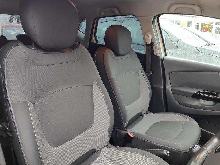 2017 Renault Captur 1.5 dCi 90 Dynamique Nav 5dr HATCHBACK DIESEL Manual