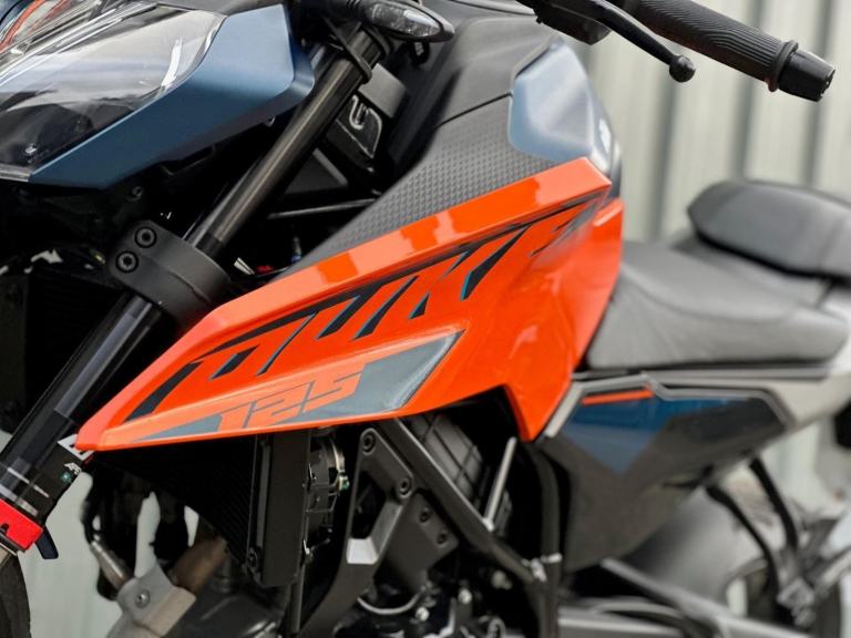 Stunning One Owner 2025/75 KTM Duke 125 Motorcycle 
