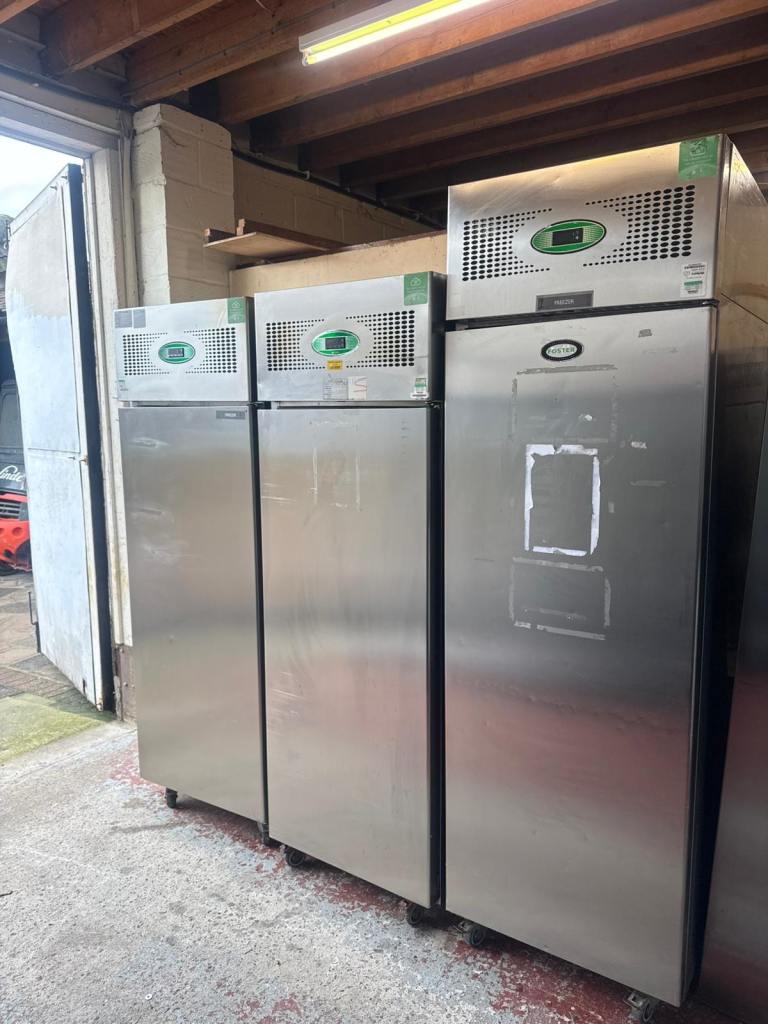Commercial foster fridge fully serviced like new cafe shop restaurant 