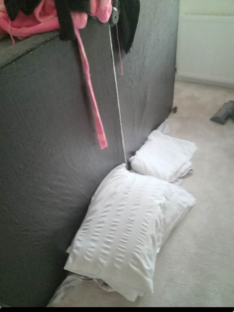 3 quarter with headboard and matress