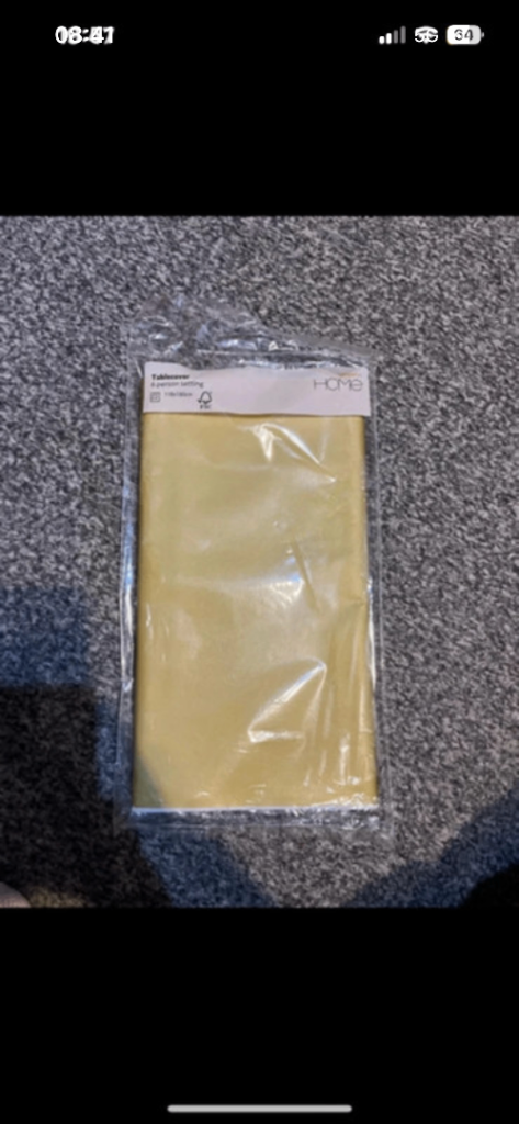 BRAND NEW GOLD CHRISTMAS TABLE COVER