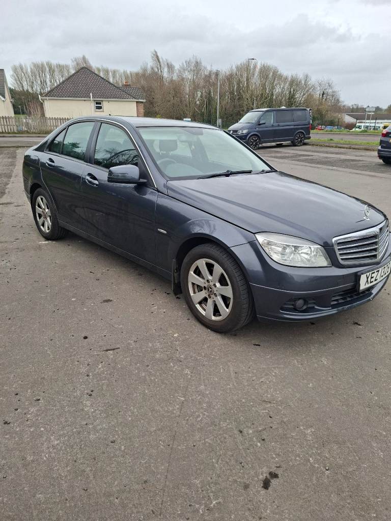 2009 Mercedes c class Automatic 1600 petrol Full year MOT