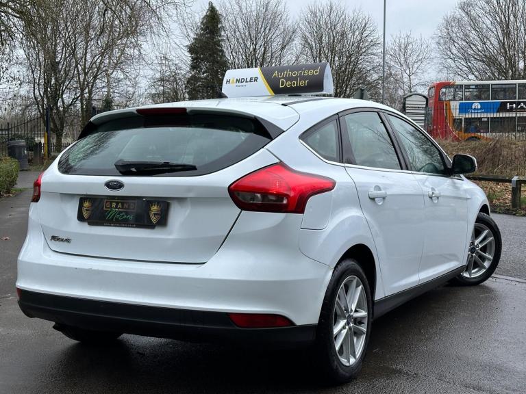 2016 Ford Focus 1.5 TDCi Zetec Euro 6 (s/s) 5dr HATCHBACK Diesel Manual