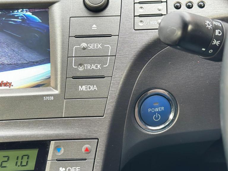 2012 Toyota Prius 1.8 VVT-h T Spirit CVT Euro 5 (s/s) 5dr HATCHBACK Petrol/Electric Hybrid Automatic