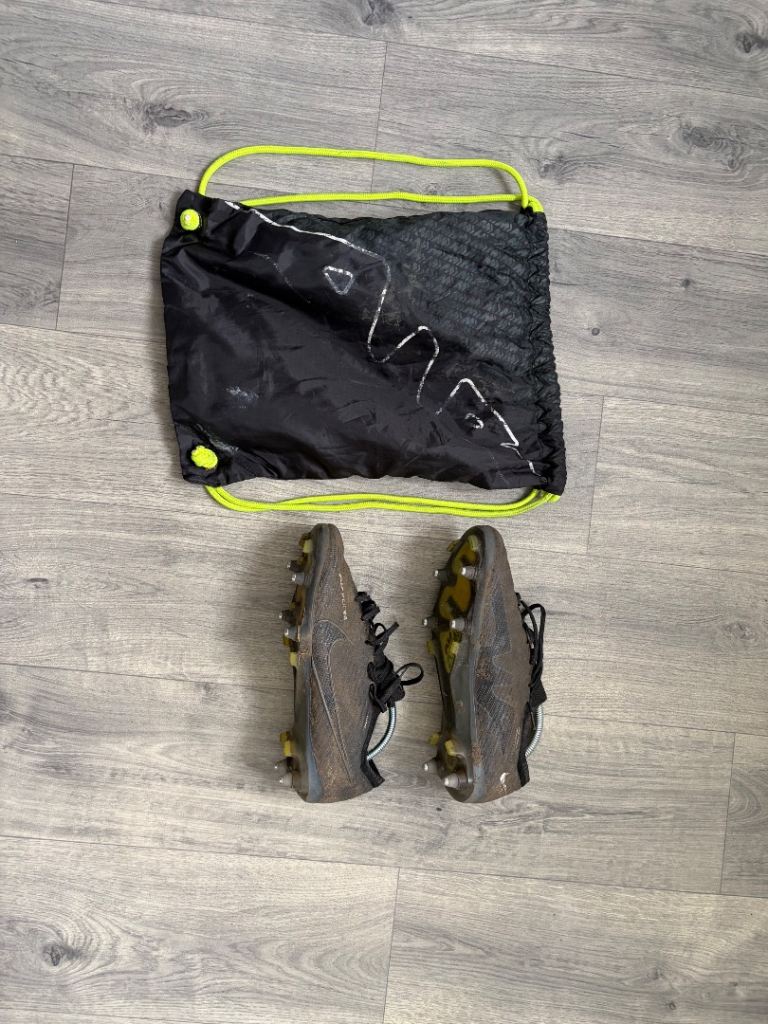 Nike mercurial Uk 7 elite SG boots 