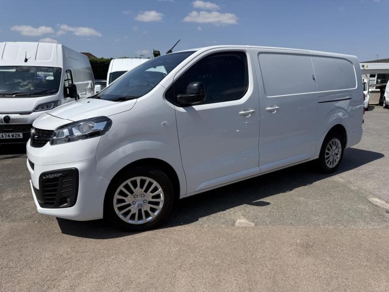 2023 Vauxhall Vivaro 1.5 Turbo D 2900 Pro L2 H1 Euro 6 (s/s) 6dr PANEL VAN Diesel Manual