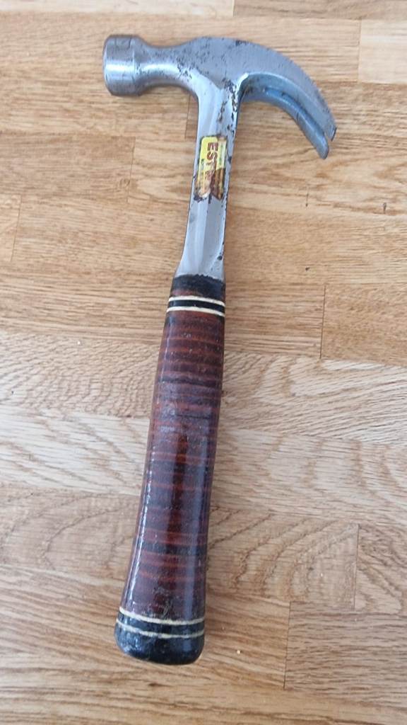 Estwing E20C Leather Handled Hammer 