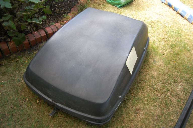 Halford Hard Plastic Roof Box