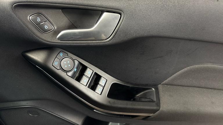 2022 Ford Fiesta 1.0 EcoBoost Hybrid mHEV 125 Titanium 5dr Petrol Hatchback Hatchback Petrol Manual