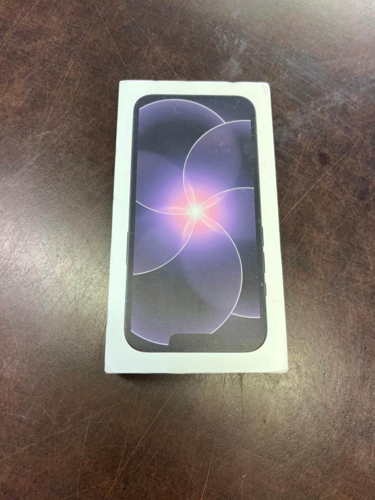 Iphone 17e 256gb new £520 with Apple Warranty