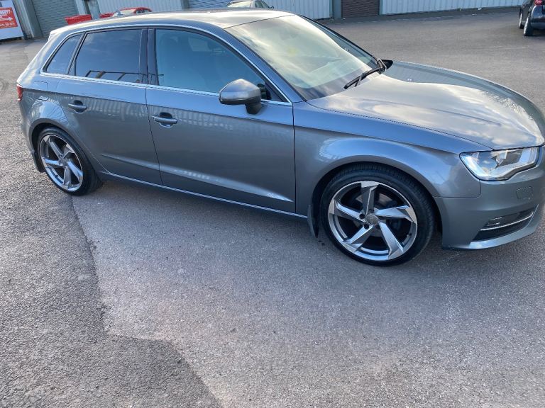 Audi A3 Sportback 1.6 TDI 105 Sport – 2013. 12 months Mot. Full Service History. 125,000 miles.