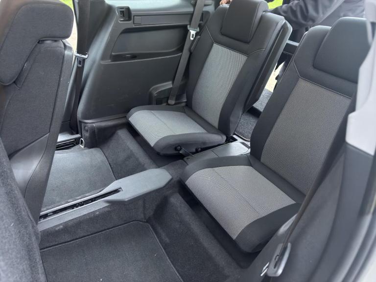 2013 Vauxhall Zafira 1.6 16V Exclusiv MPV 5dr Petrol Manual Euro 5 (115 ps) MPV Petrol Manual