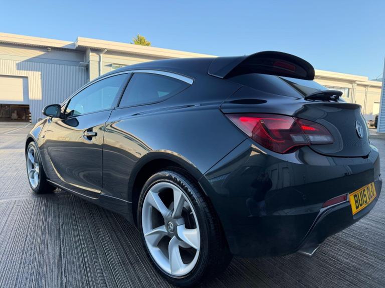 2015 Vauxhall Astra GTC 1.6T 16V 200 SRi 3dr HATCHBACK PETROL Manual