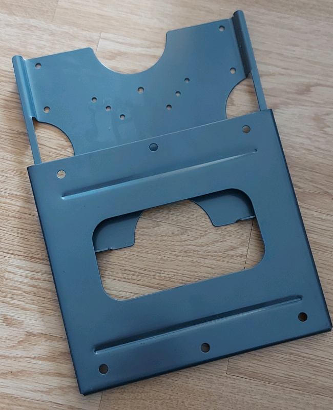 Wall hanger for flat tv