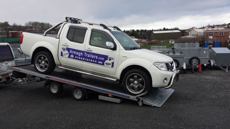 16ft x 6'8'' INDESPENSION TILTBED TRAILER TRANSPORTER
