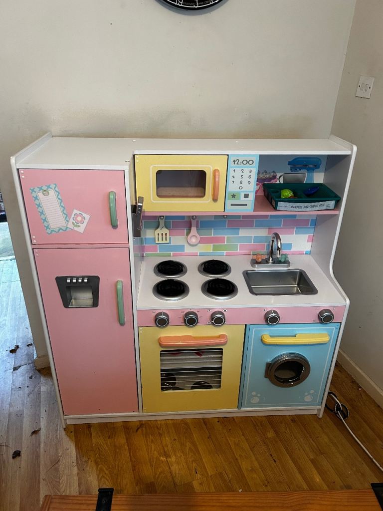 Wooden toy kitchen 
