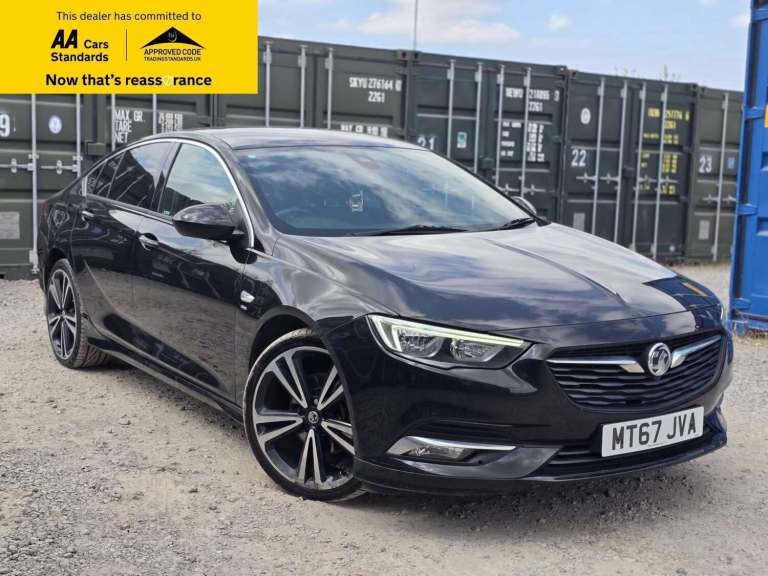 2017 Vauxhall Insignia 2.0 Turbo D SRi Vx-line Nav 5dr Auto HATCHBACK DIESEL Automatic