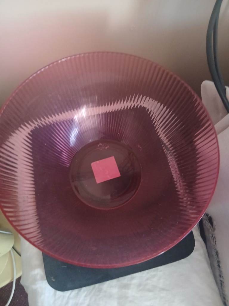 Pink Plastic Bowl – Good Condition