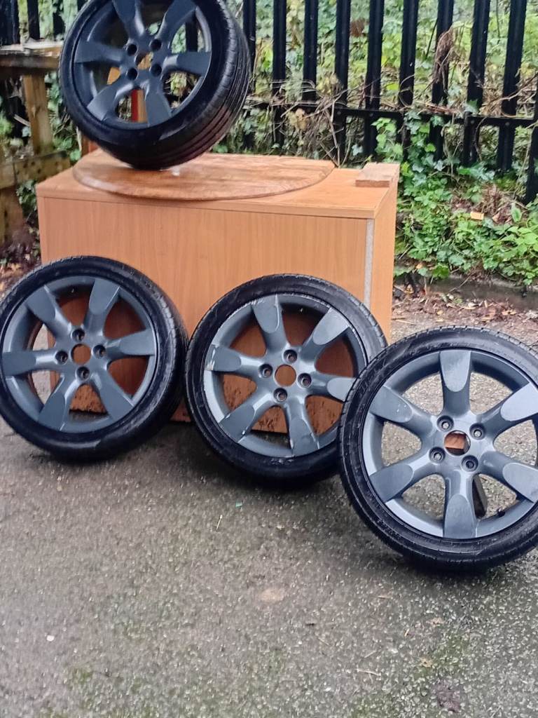 4×tyres 195/45R16 Hifly  84v XL with alloy wheels 