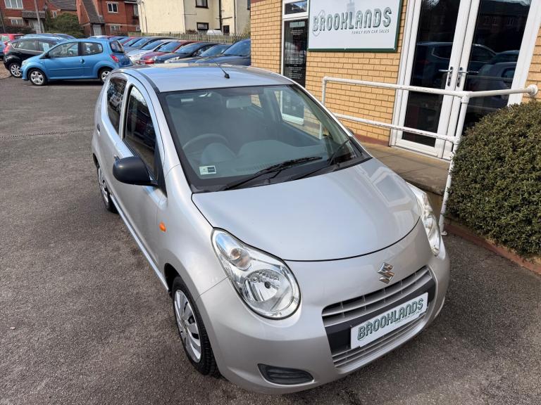 2013 Suzuki Alto 1.0 SZ Silver 5 Door £20 Road Tax Low Insurance Group Isofix