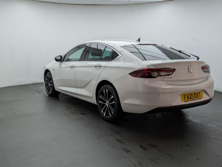 2021 Vauxhall Insignia 1.5 Turbo D Ultimate Nav Grand Sport 5dr Diesel Manual Euro 6 (s/s) (122 p...