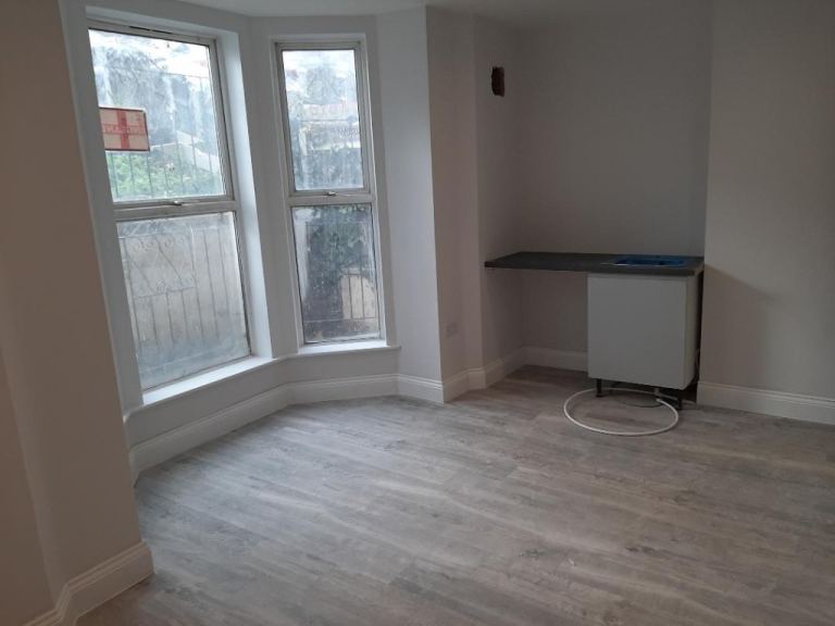 '*HACKNEY E8*Spacious Double Self Contained Ground Floor Studio with ...