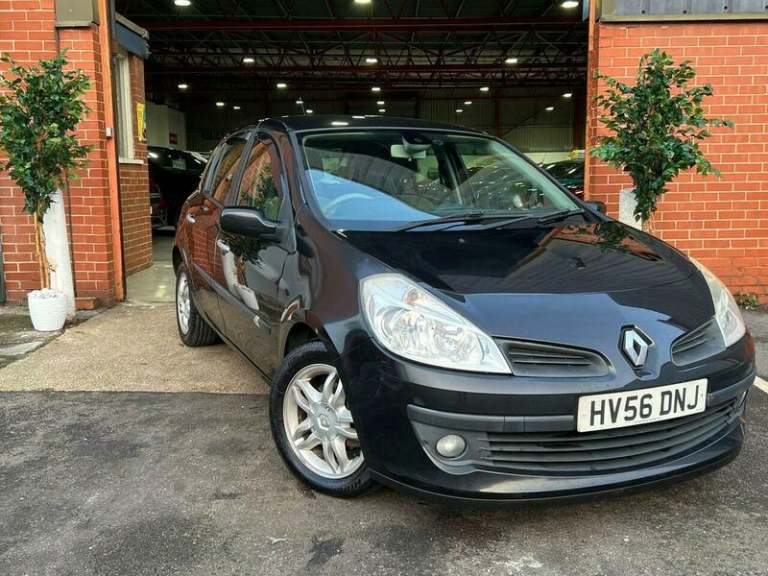 2006 Renault Clio 1.6 VVT Privilege Hatchback 5dr Petrol Automatic (179 g/km, 111 bhp) HATCHBACK ...
