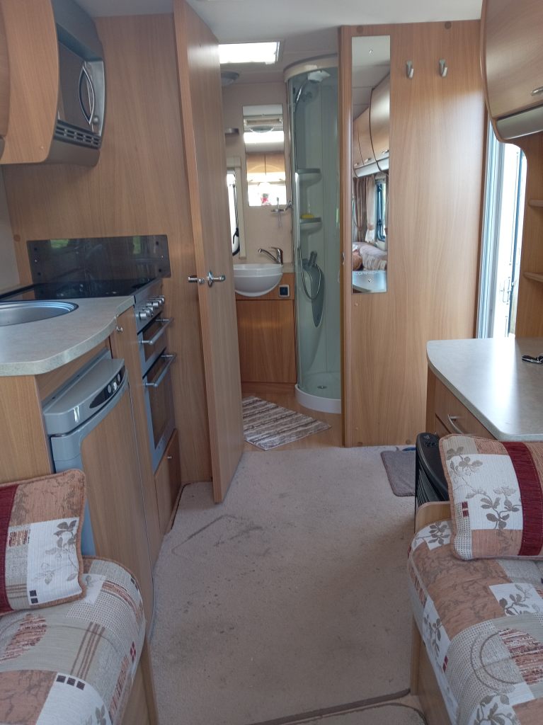 Swift corniche 2009