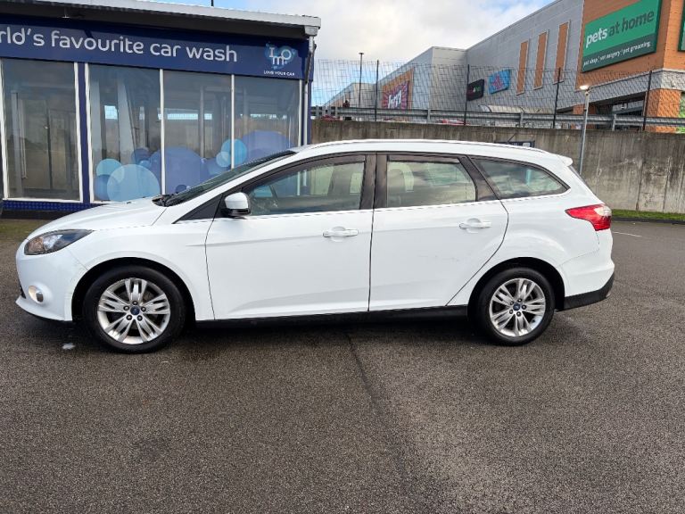 Ford Focus 2014 Titanium Nav Econ TDCi – Estate – 1.6 Diesel – Manual