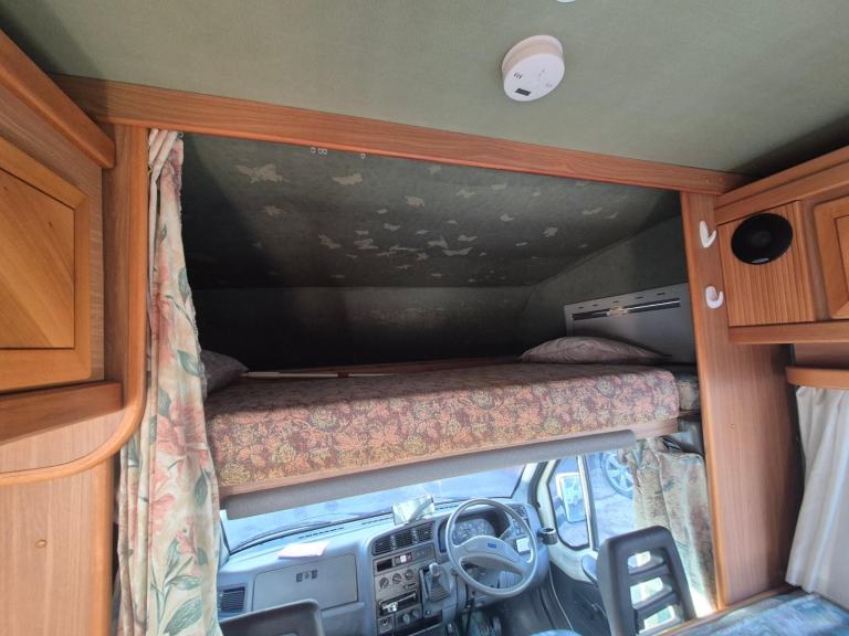 Mobilvetta Icaro 4L Coachbuilt Motorhome 1998