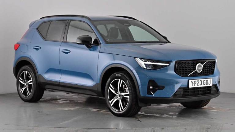2023 Volvo XC40 Plus Dark B3 mild hybrid Heated Seats Google Nav 360 Camera Estate Petrol Automatic