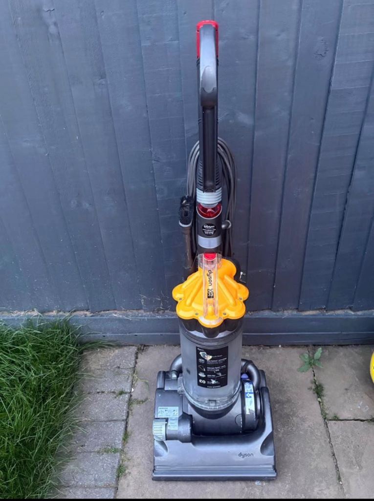 Dyson DC33 Vacuum Cleaner - Grey and Yellow, Good Condition