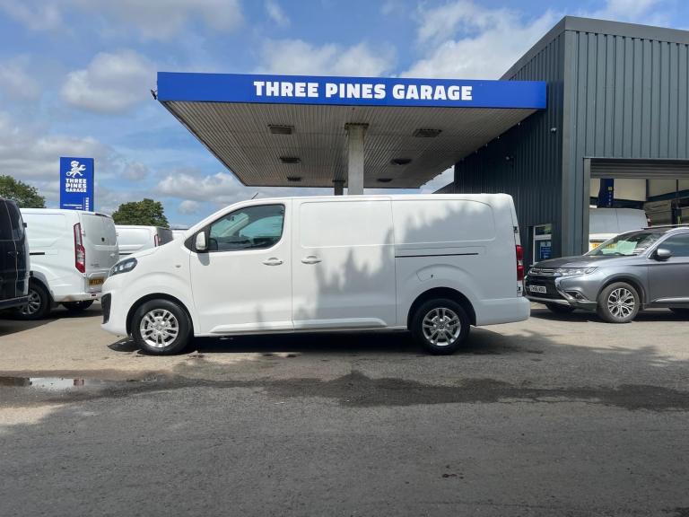 2020 Vauxhall Vivaro 2900 1.5d 100PS Sportive Panel Van 1 Owner FSH Inc Vat