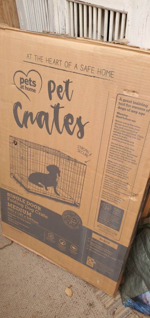 Pet crate 61 x 91 x 57 cms medium