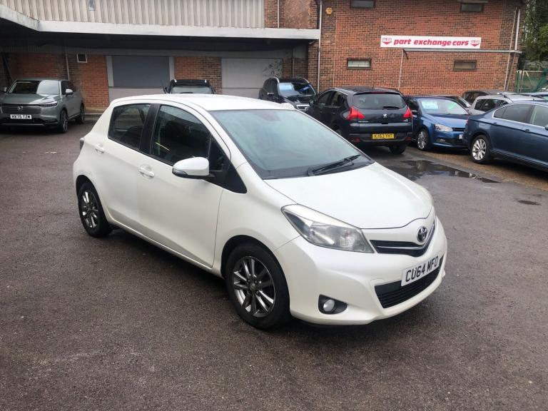 2014 Toyota Yaris 1.4 D-4D Icon Plus Hatchback 5dr Diesel Manual Euro 5 (90 ps)