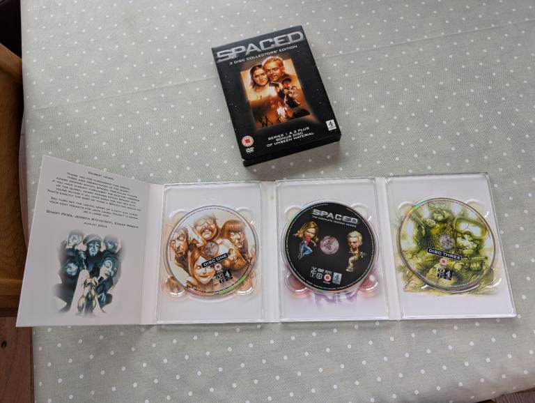 Spaced TV show DVD 