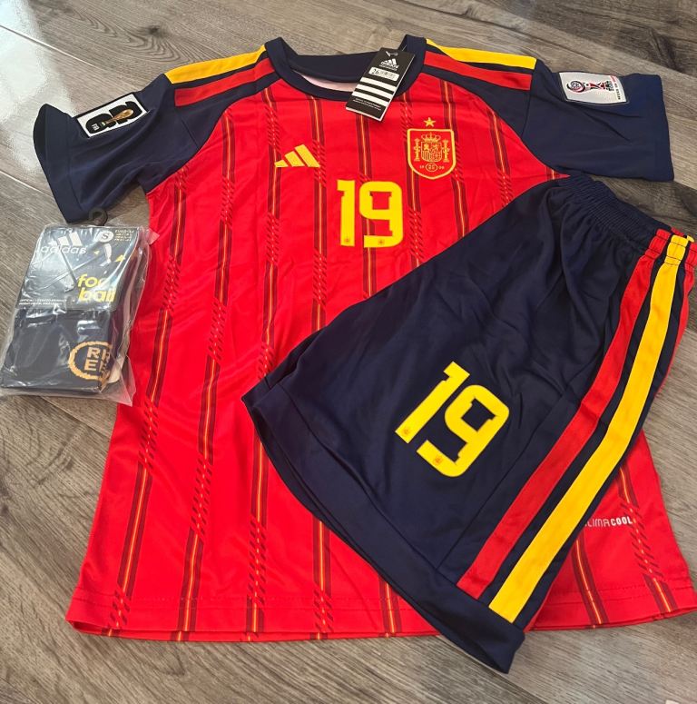 Adidas Spain Lamine Yamal 19 Football Kit - New with Tags. Size 12-13 years old