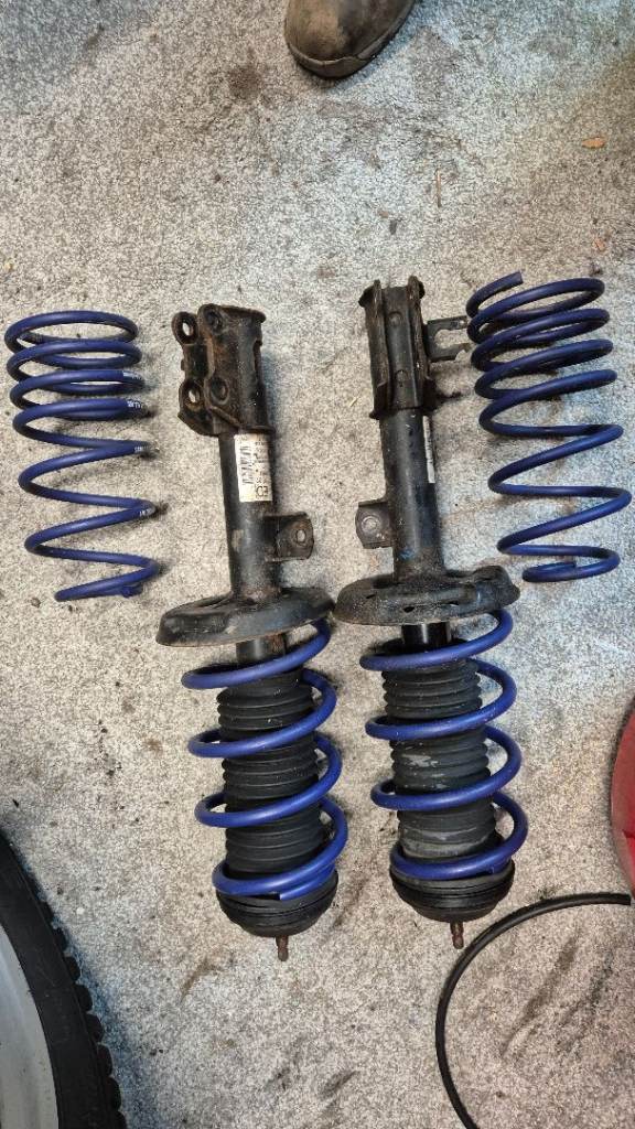 Corsa lowering springs 